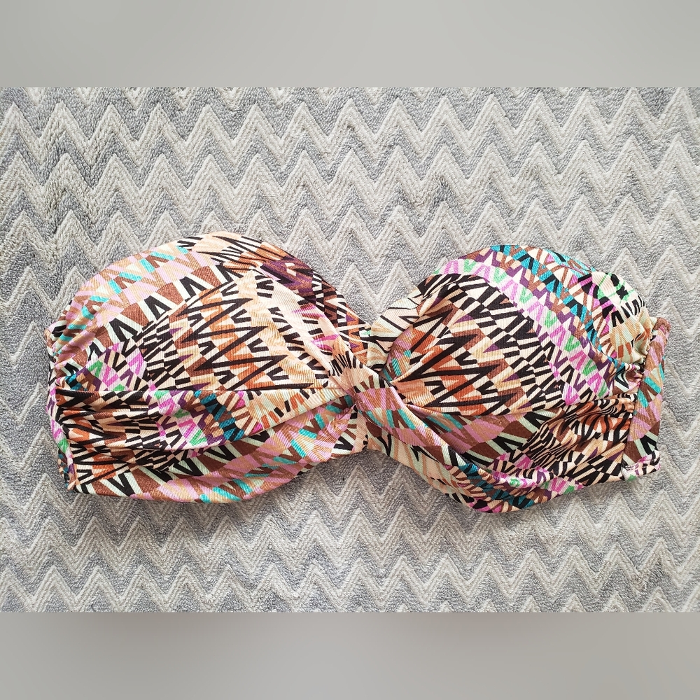⏰️LAST CHANCE⏰️Victoria's Secret bikini top